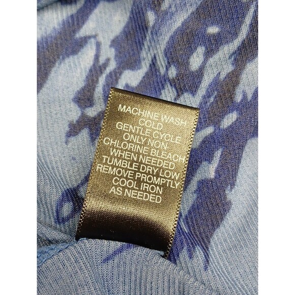 Avenue Womens Blouse Top Plus Sz 26/28 Violet Floral Print Art 100% Nylon - Picture 8 of 8